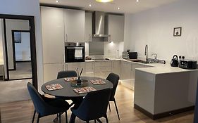 The Godfreys, Edinburgh Way, Harlow
